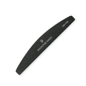 Lima curva negra 100/100 ideal para dar forma inicial y reducir grosor en uñas artificiales de manera eficiente
