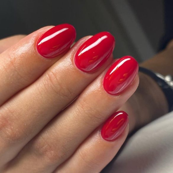 Gel esmalte 132 - Rojo Oscuro
