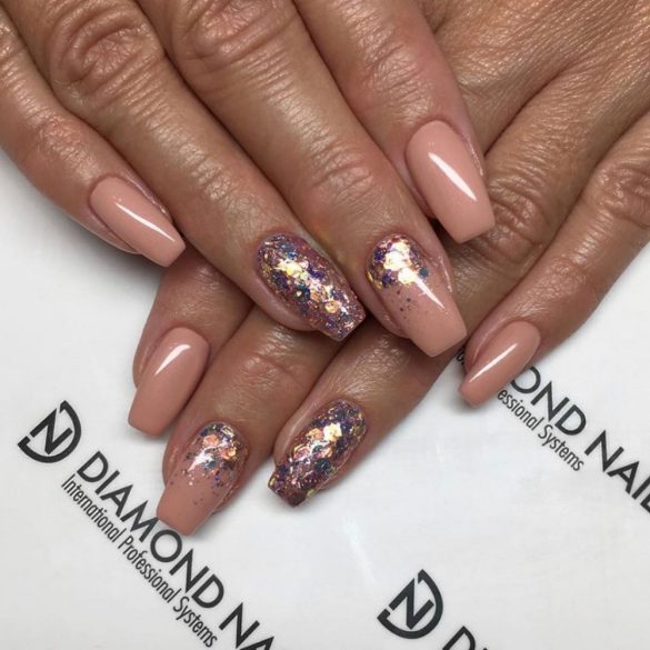 Gel esmalte 179 - Melocotón Suave (perla)