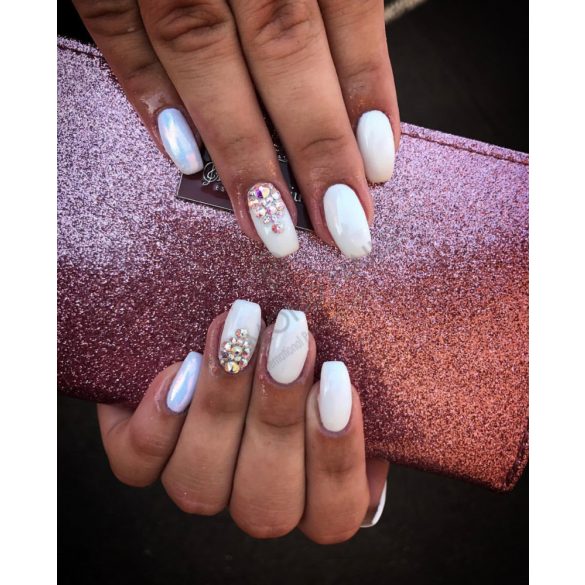 Esmalte permanente 002