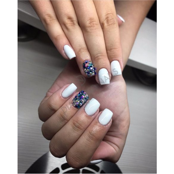 Esmalte permanente 002