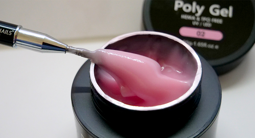 Reforma de uñas para principiantes – Cómo empezar con la técnica Polygel sin estrés