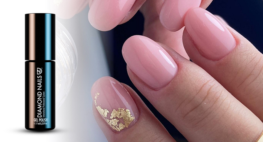 Rubber Base: ¿Por qué es la mejor base para la manicura semipermanente en verano?